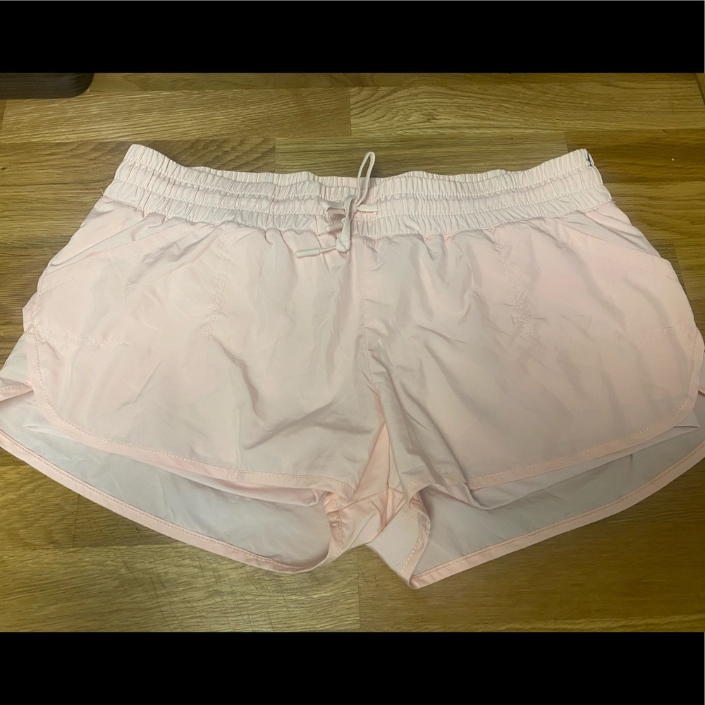 Lorna Jane sz small athletic shorts